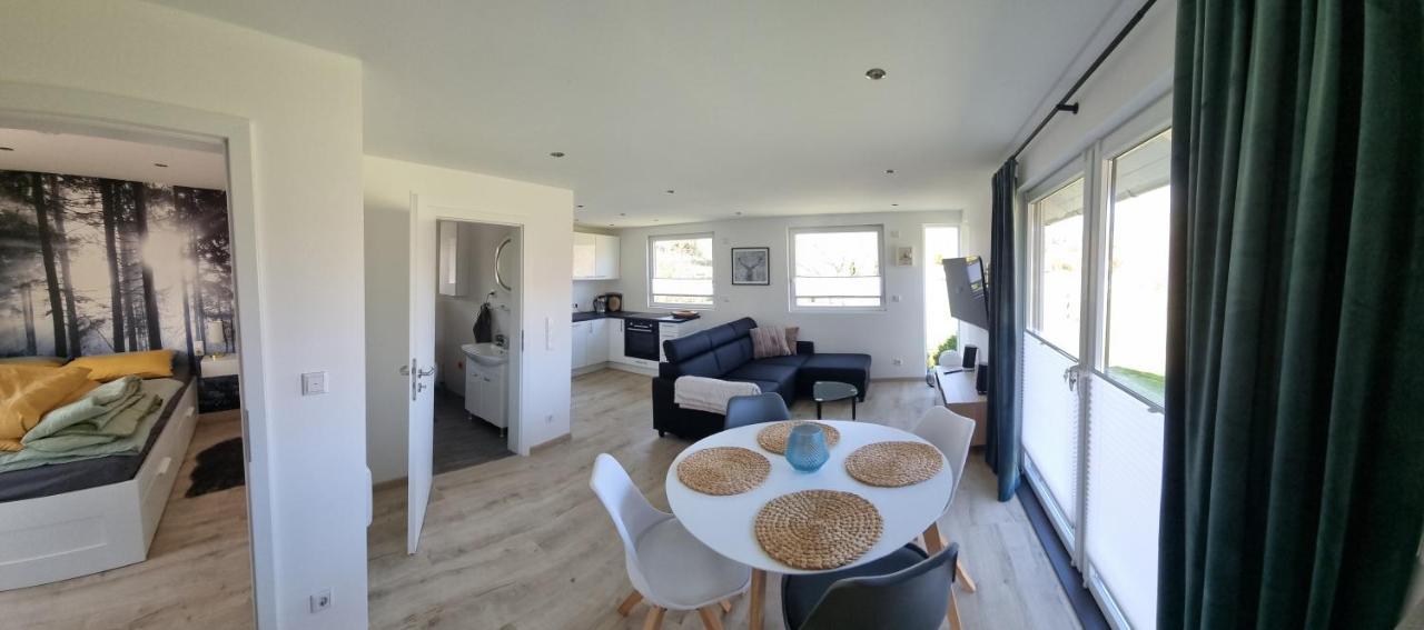 Ferienhaus Diemelaue Mit Klimaanlage Bad Karlshafen Bagian luar foto
